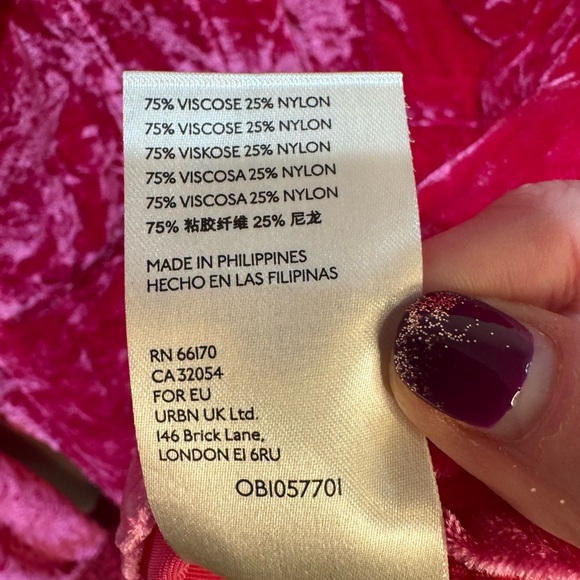 Anthropologie Pilcro Mara Relaxed Velvet Button Down Shirt Pink Size 6 - Picture 8 of 8